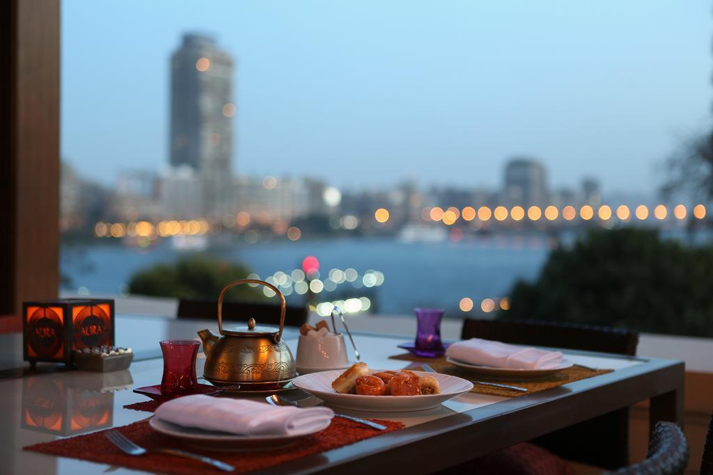 Four Seasons Cairo At The First Residence Giza Dış mekan fotoğraf View from the restaurant