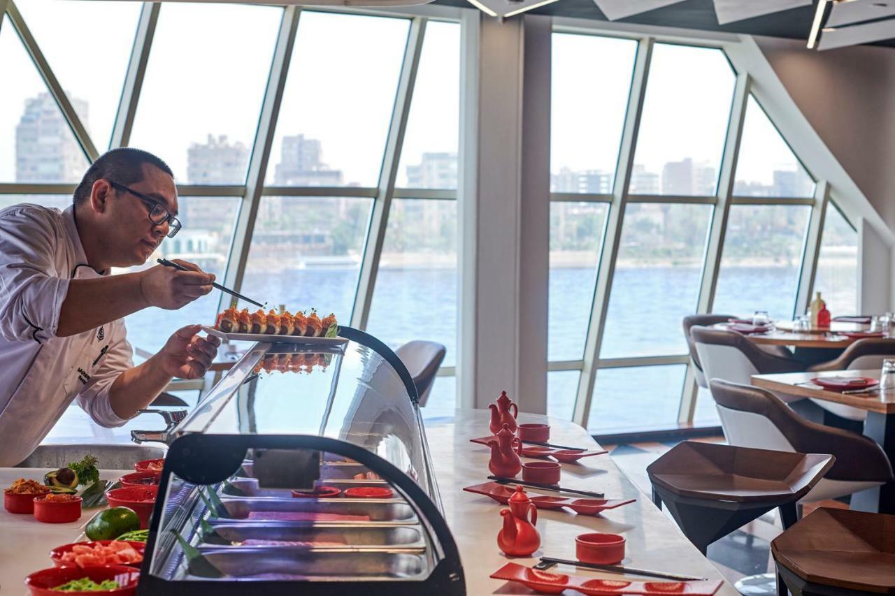 Four Seasons Cairo At The First Residence Giza Dış mekan fotoğraf Sushi Bar